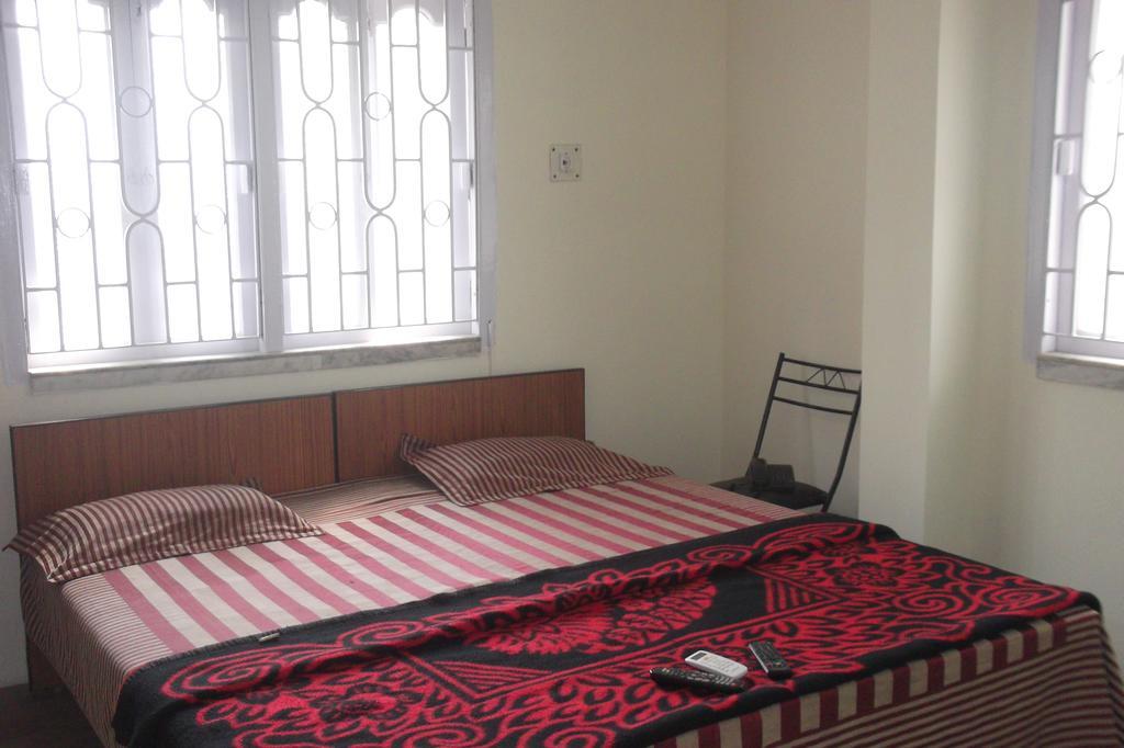 Megacity Inn Calcutta Buitenkant foto