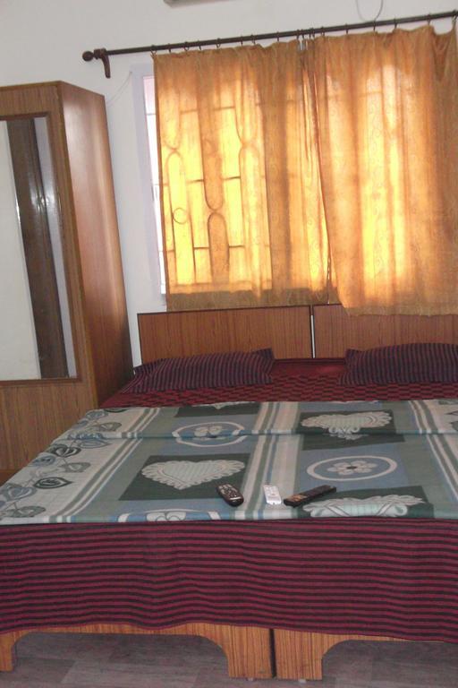 Megacity Inn Calcutta Buitenkant foto