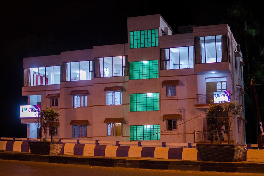 Megacity Inn Calcutta Buitenkant foto