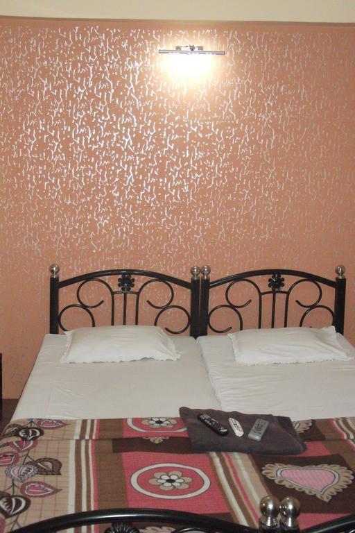 Megacity Inn Calcutta Kamer foto